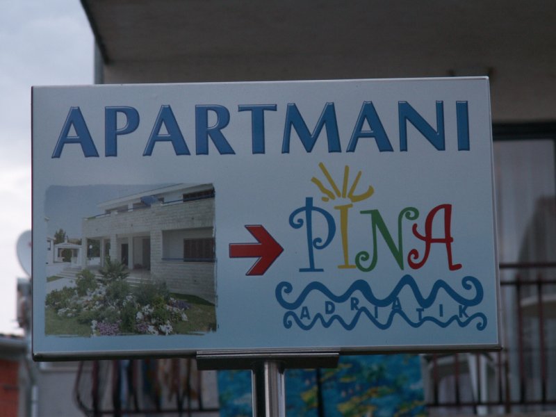 Mindehol jó, de legjobb a ...