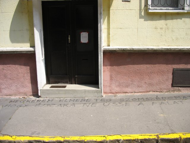 Szomszéd