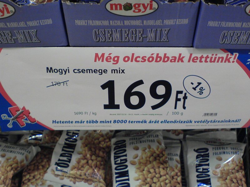 - 1 %