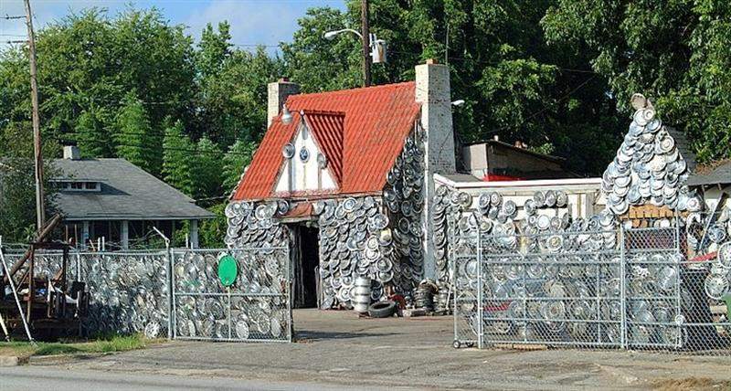 Dísztárcsa-házikó