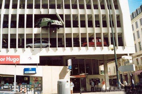 Parkoló